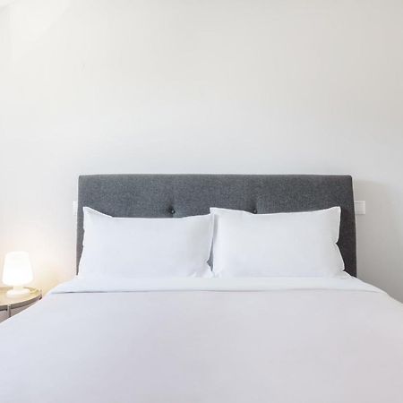Olala Lisbon Oriente Suites C エクステリア 写真