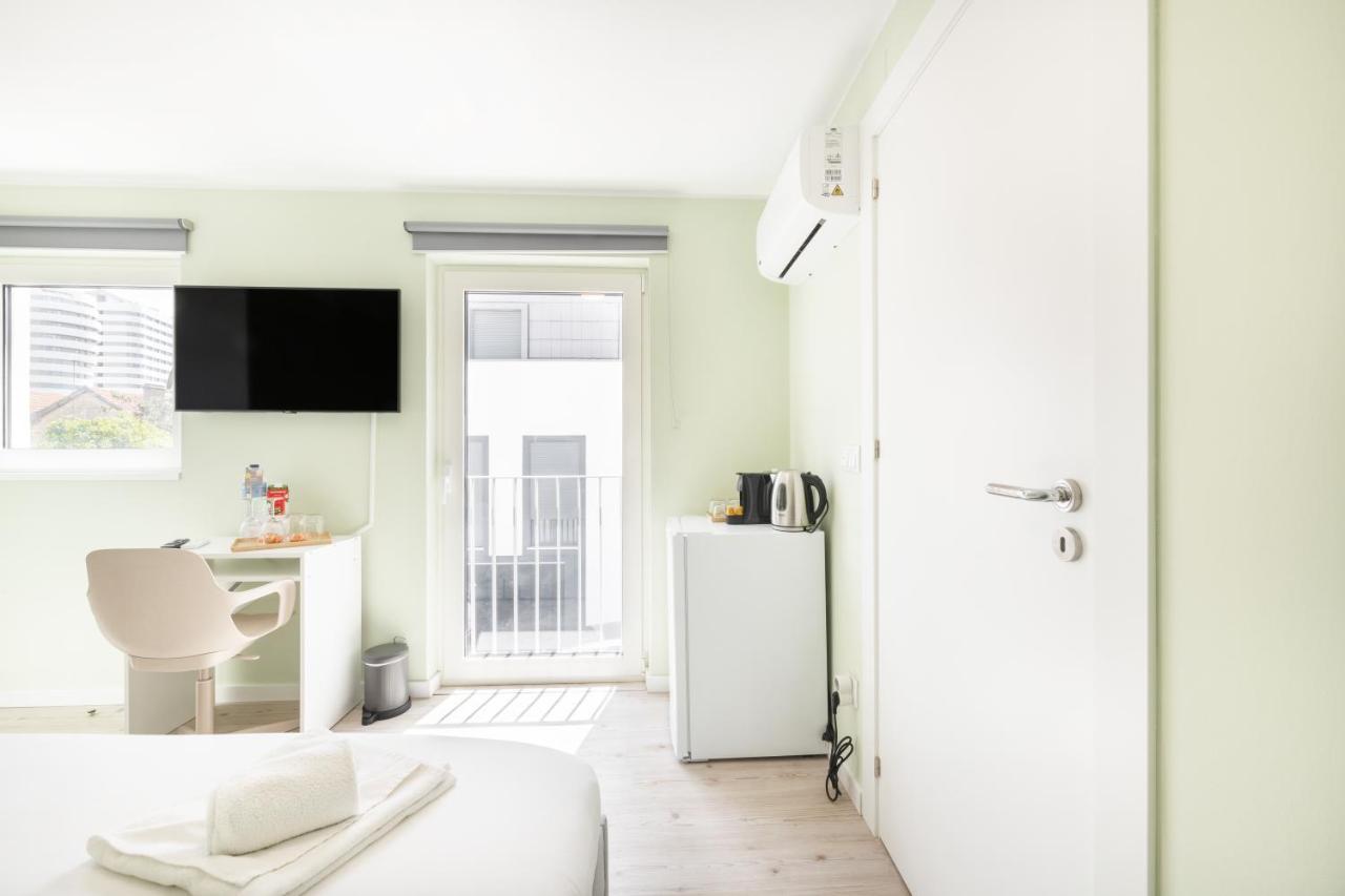 Olala Lisbon Oriente Suites C エクステリア 写真