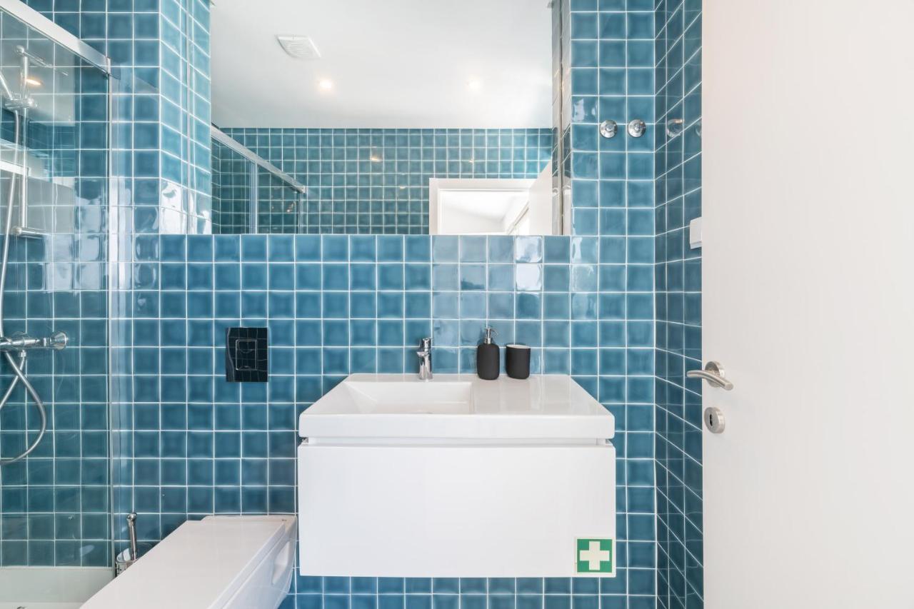 Olala Lisbon Oriente Suites C エクステリア 写真