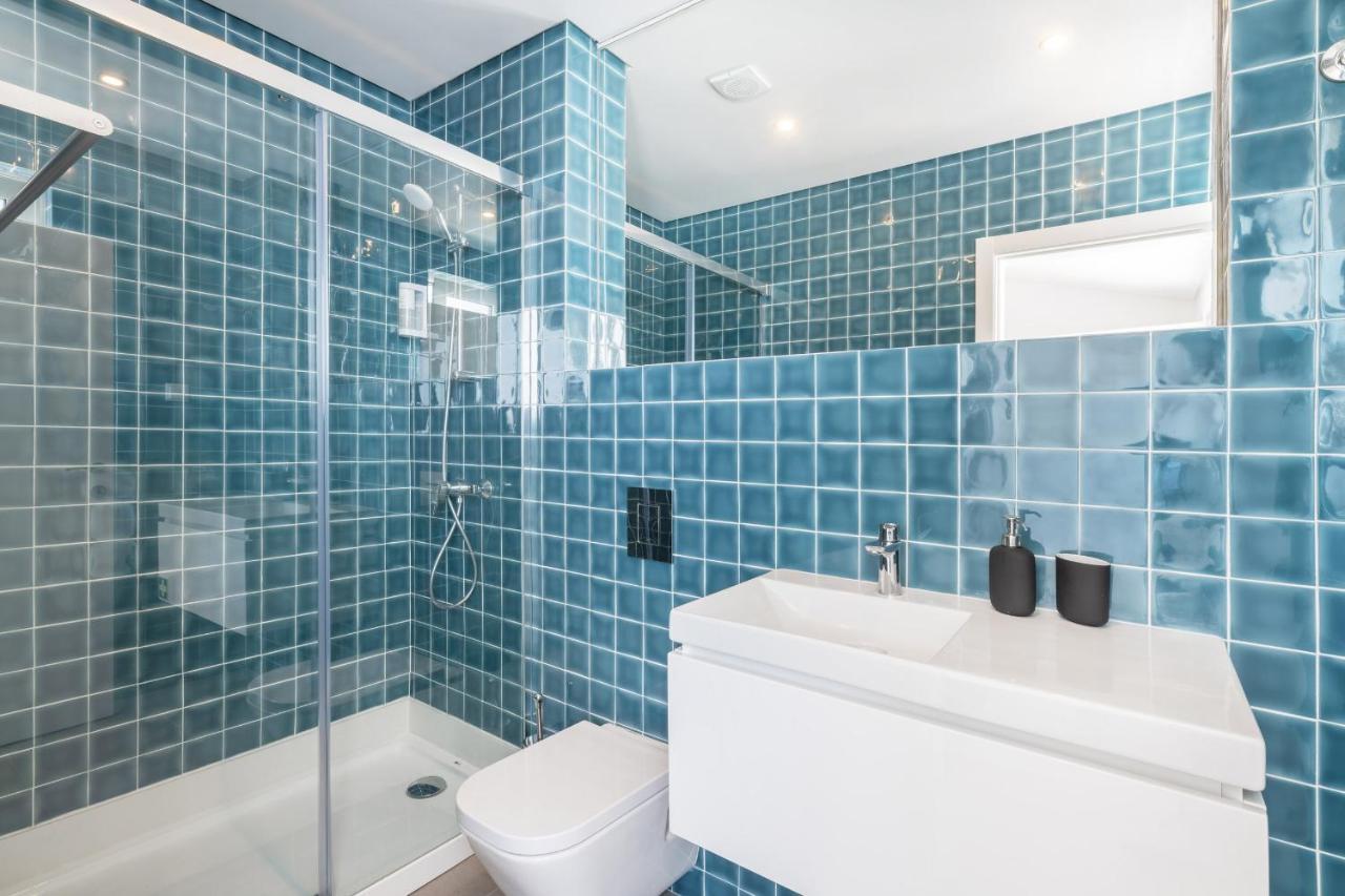 Olala Lisbon Oriente Suites C エクステリア 写真