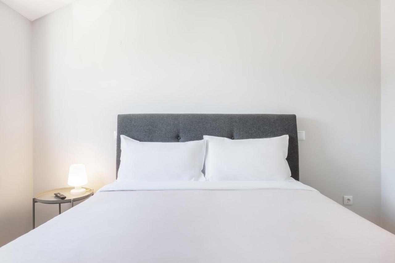 Olala Lisbon Oriente Suites C エクステリア 写真