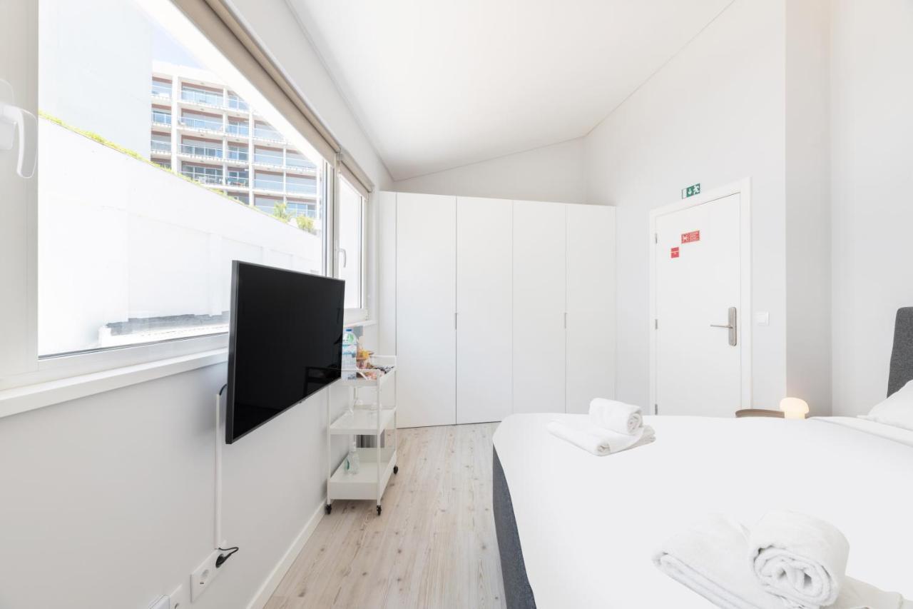 Olala Lisbon Oriente Suites C エクステリア 写真